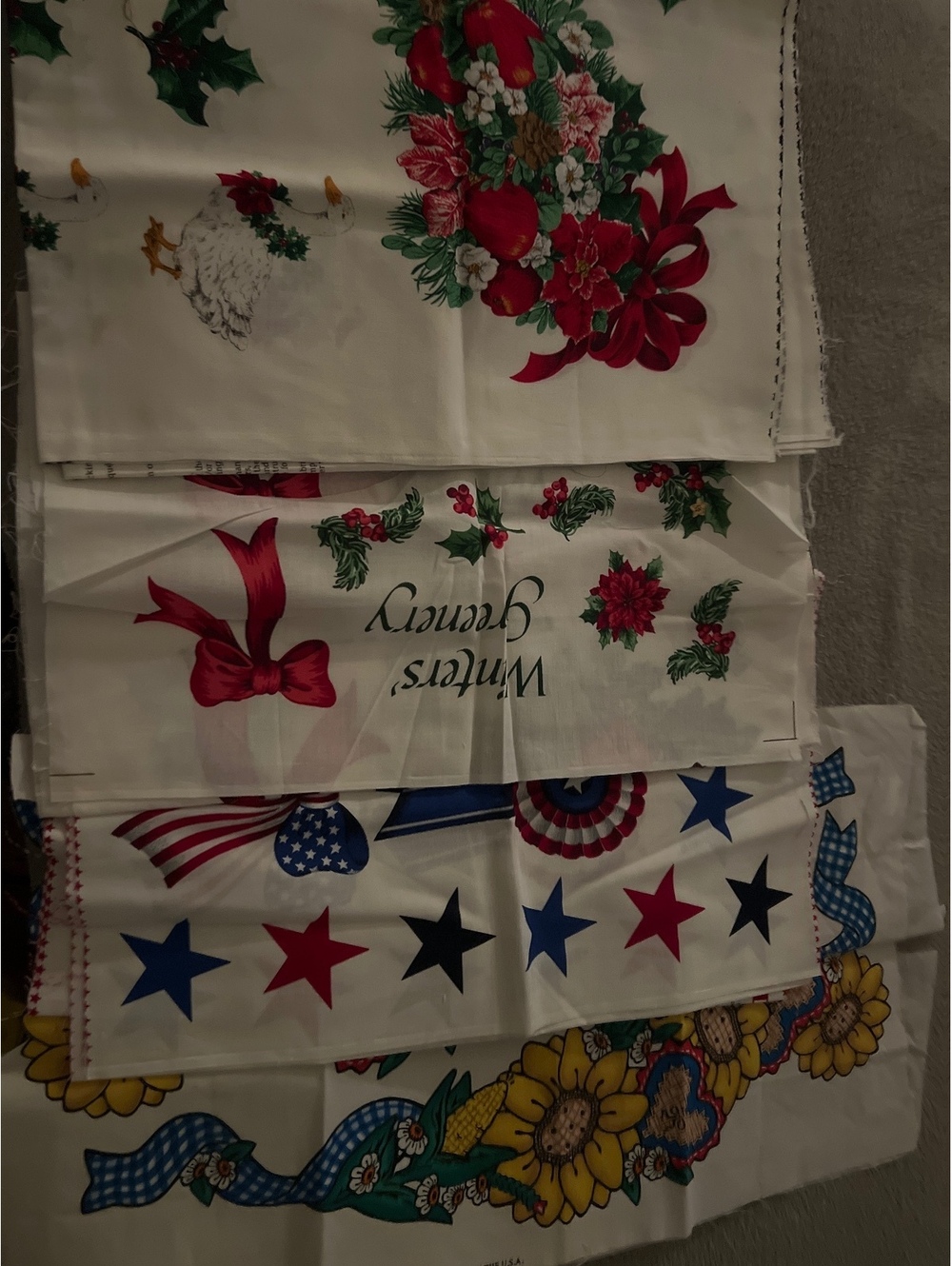 Vintage No-Sew Appliqué Fabric Panels with Floral and Holiday Designs